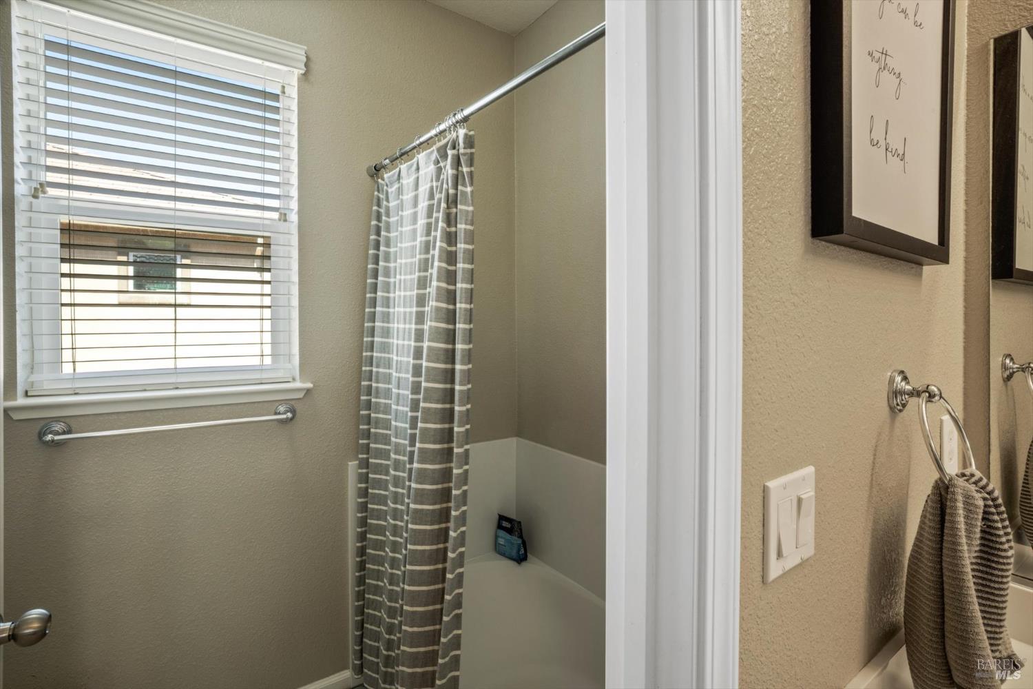 Detail Gallery Image 43 of 72 For 625 Guild Rd, Vacaville,  CA 95688 - 4 Beds | 3 Baths