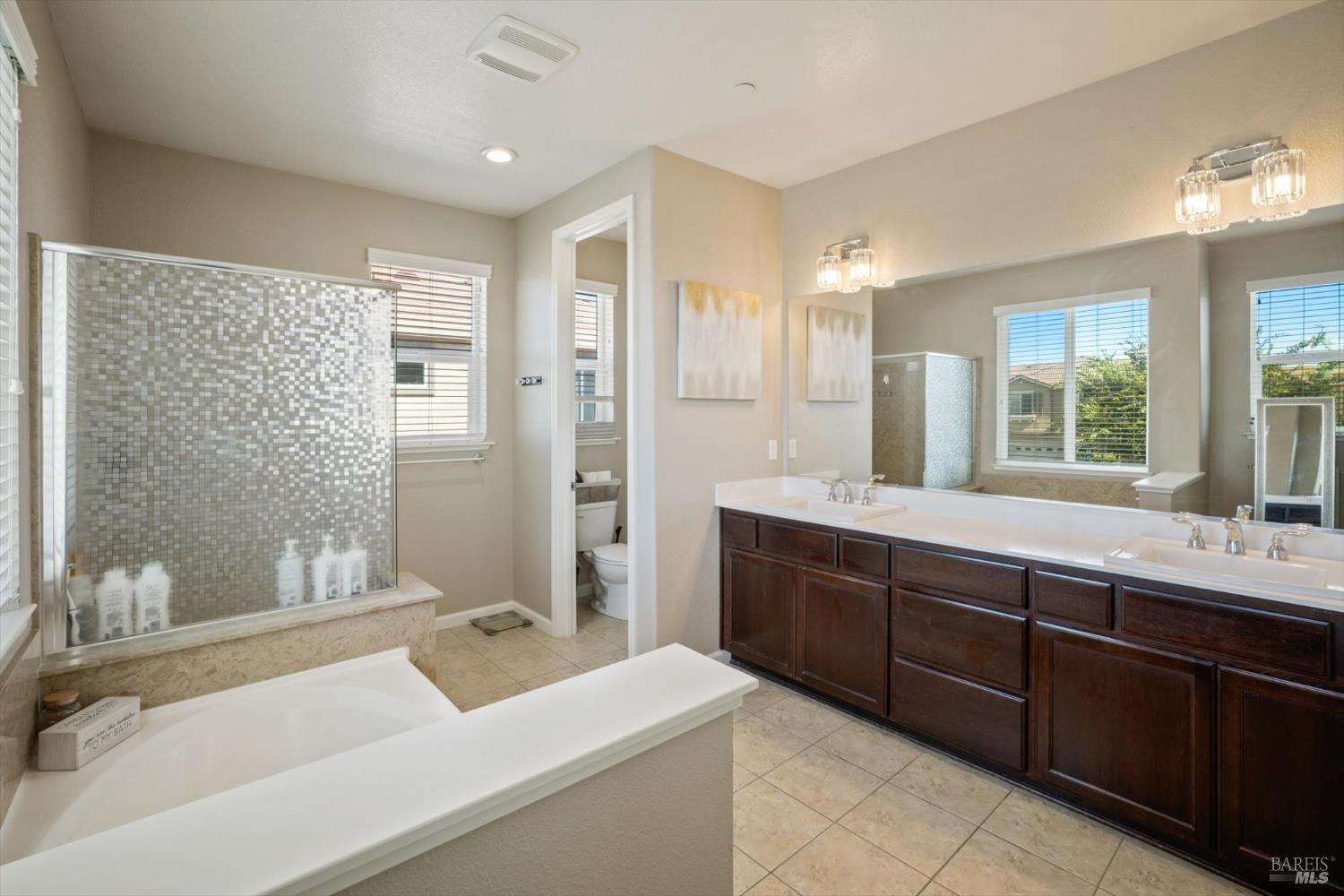 Detail Gallery Image 45 of 72 For 625 Guild Rd, Vacaville,  CA 95688 - 4 Beds | 3 Baths
