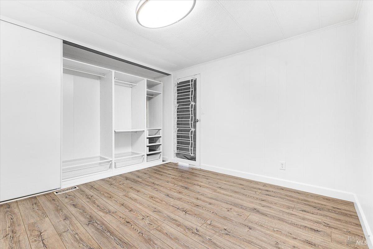 Detail Gallery Image 27 of 35 For 318 Rustic Ln, Rohnert Park,  CA 94928 - 2 Beds | 2 Baths