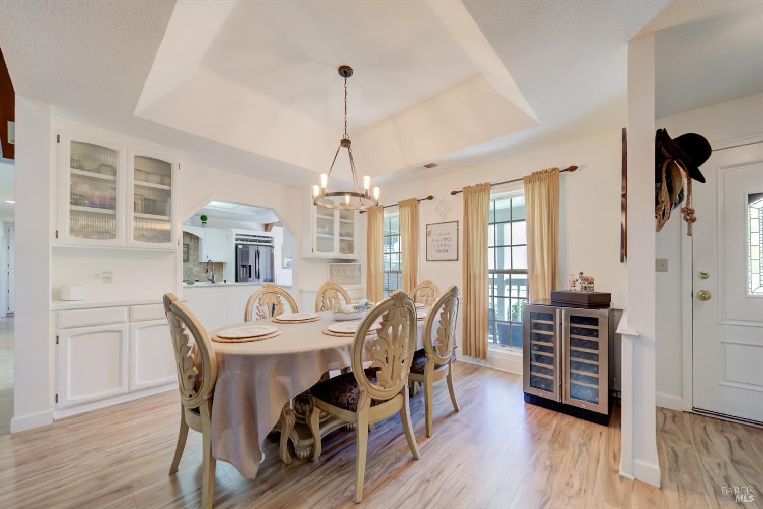 Detail Gallery Image 5 of 34 For 2514 Troon Ct, Fairfield,  CA 94534 - 4 Beds | 3 Baths