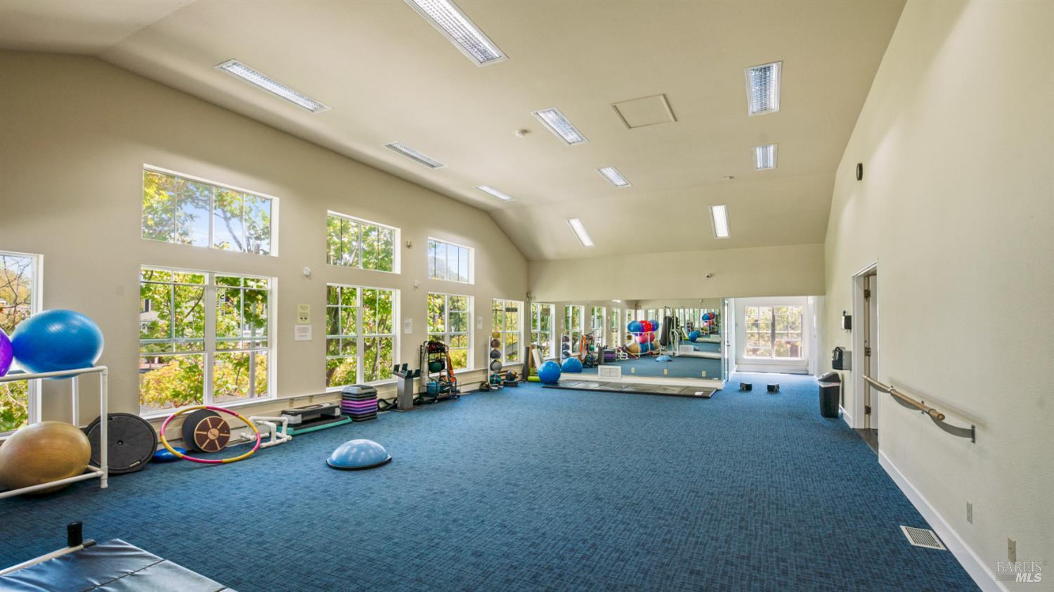 Detail Gallery Image 21 of 24 For 209 E Bayside Ct, Richmond,  CA 94804 - 2 Beds | 2 Baths