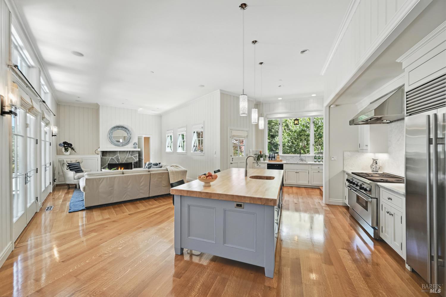 Detail Gallery Image 17 of 57 For 436 Green Glen Way, Mill Valley,  CA 94941 - 4 Beds | 3/1 Baths