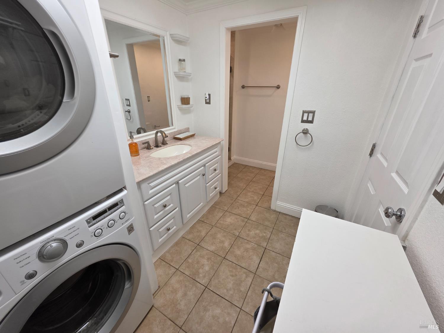 Detail Gallery Image 27 of 32 For 3606 Linda Vista Ave, Napa,  CA 94558 - 3 Beds | 2 Baths