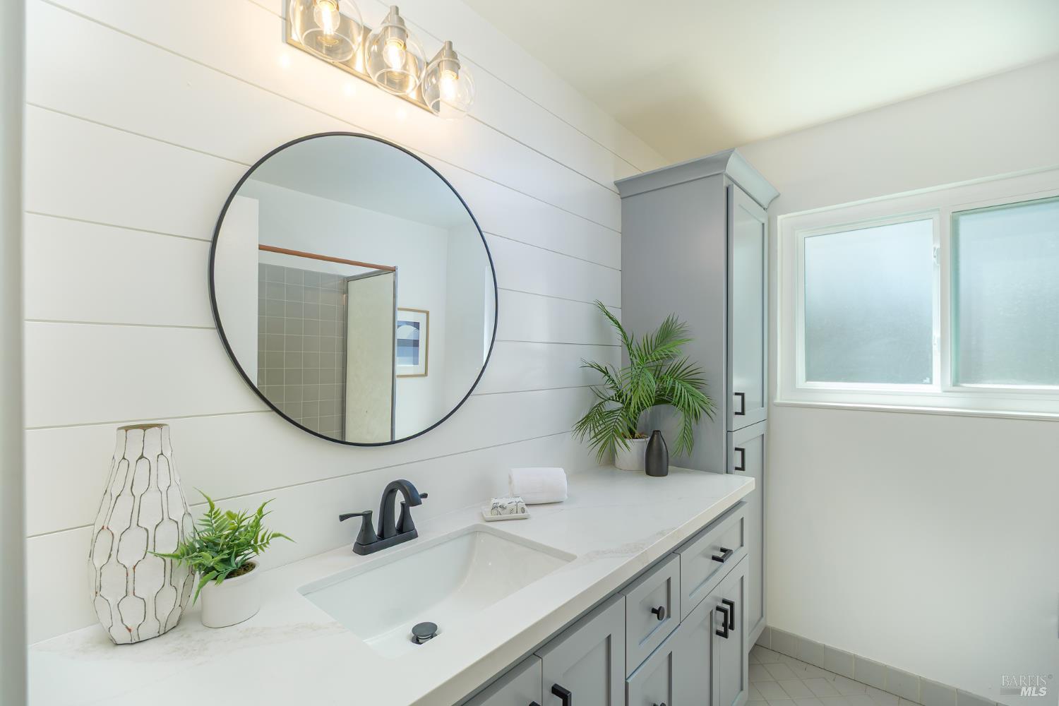 Detail Gallery Image 23 of 38 For 160 Golden Hind Psge, Corte Madera,  CA 94925 - 3 Beds | 2 Baths