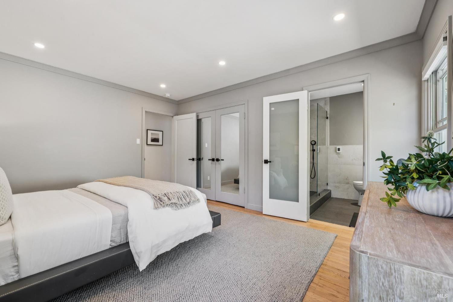 Detail Gallery Image 44 of 76 For 31 Irving Dr, San Anselmo,  CA 94960 - 4 Beds | 2 Baths