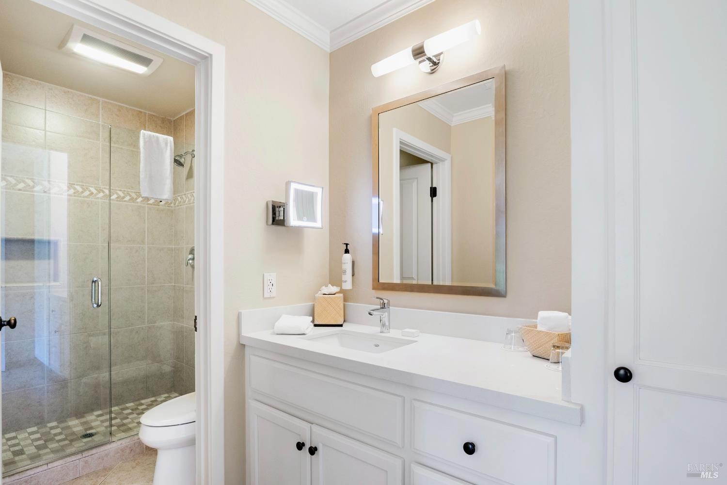 Detail Gallery Image 26 of 47 For 833 Augusta Cir, Napa,  CA 94558 - 2 Beds | 2 Baths