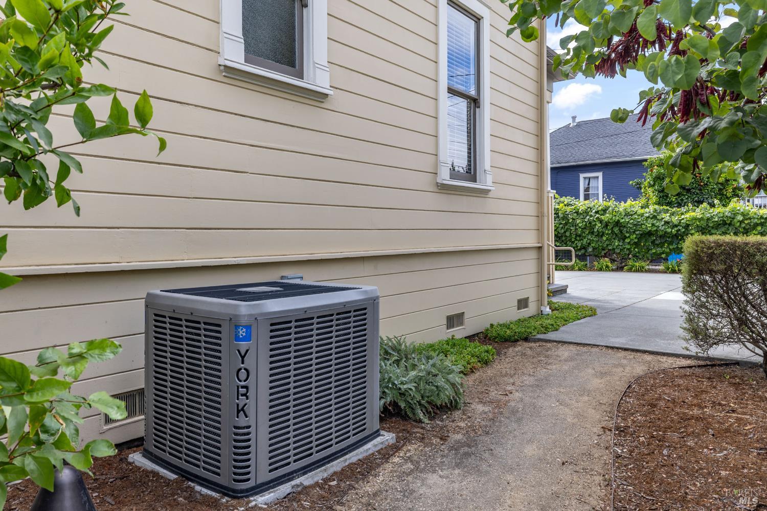 Detail Gallery Image 22 of 36 For 531 E Washington St, Petaluma,  CA 94952 - 2 Beds | 0/1 Baths