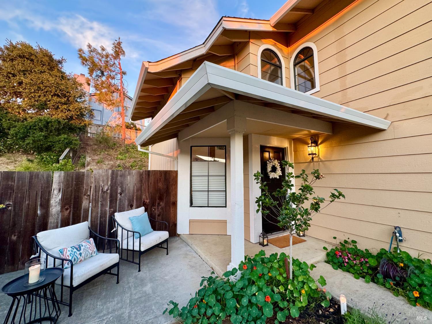 Front Image Thumbnail for BA325049805