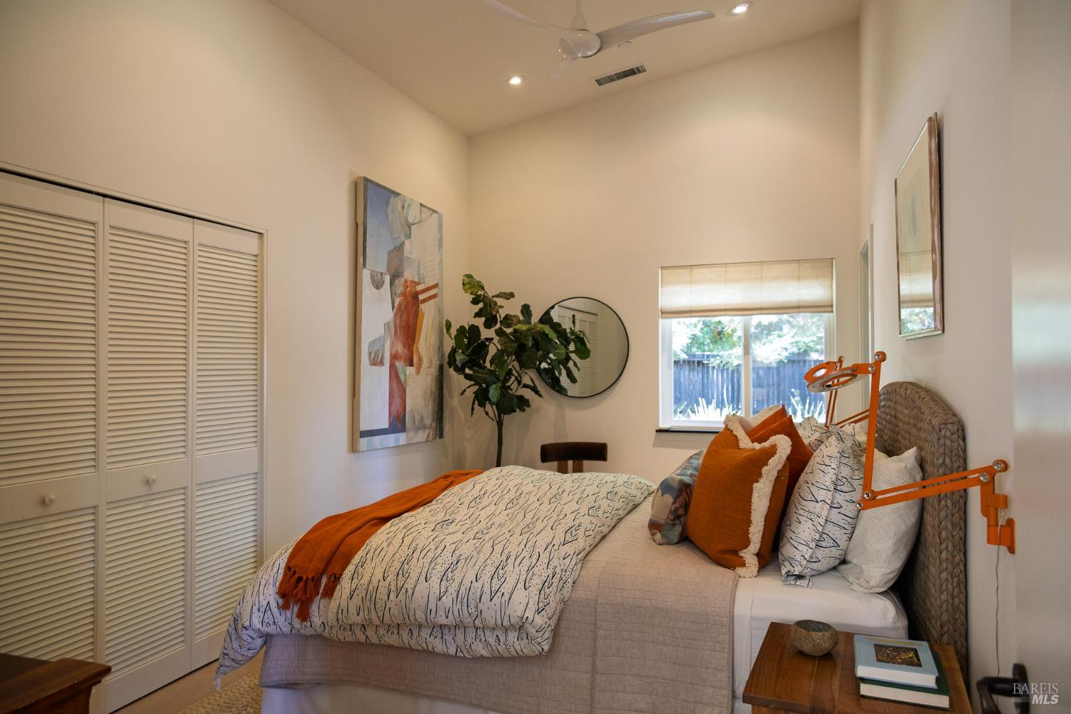 Detail Gallery Image 15 of 19 For 20662 Pueblo Rd, Sonoma,  CA 95476 - 3 Beds | 3/1 Baths