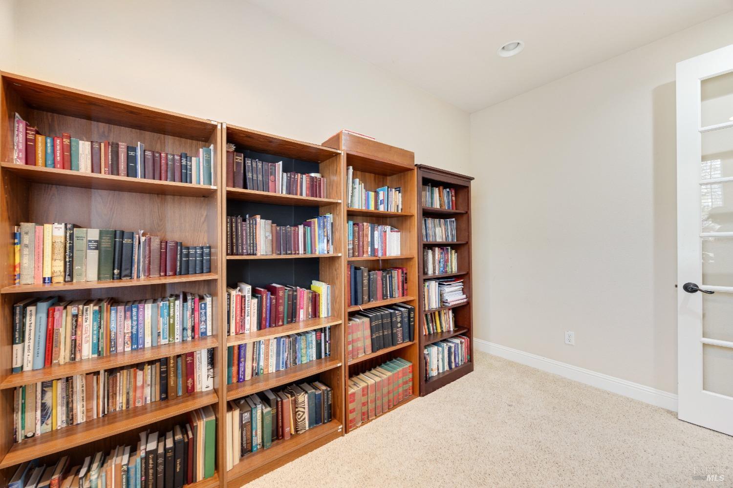 Detail Gallery Image 31 of 85 For 2095 Cooper Dr, Santa Rosa,  CA 95404 - – Beds | – Baths