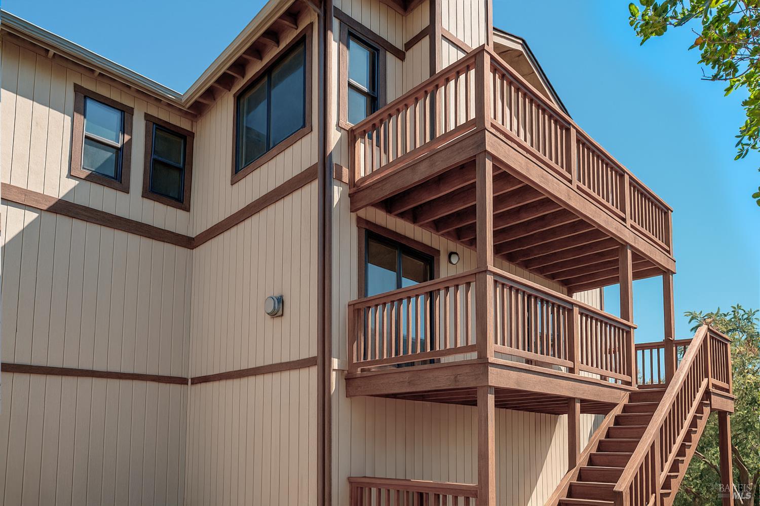 Detail Gallery Image 11 of 40 For 135 Pecan Ct, Vallejo,  CA 94589 - 4 Beds | 3 Baths