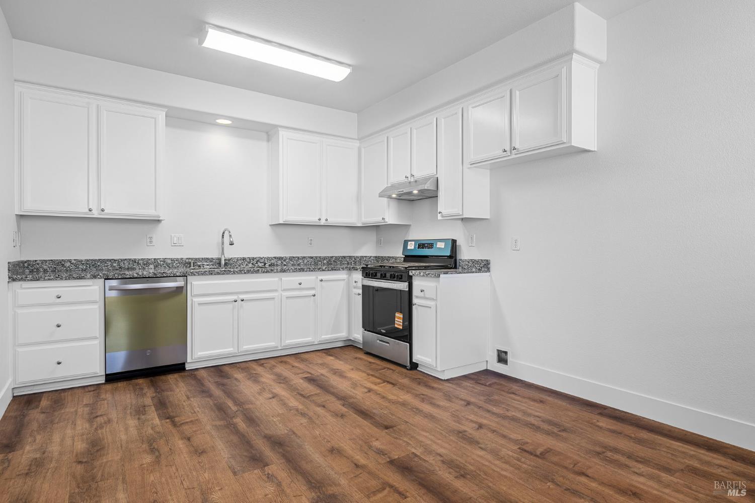Detail Gallery Image 35 of 53 For 1461 Trombetta St, Santa Rosa,  CA 95407 - – Beds | – Baths