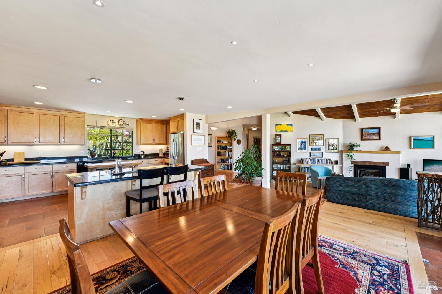 Detail Gallery Image 15 of 66 For 8621 Olive School Ln, Winters,  CA 95694 - 3 Beds | 2 Baths