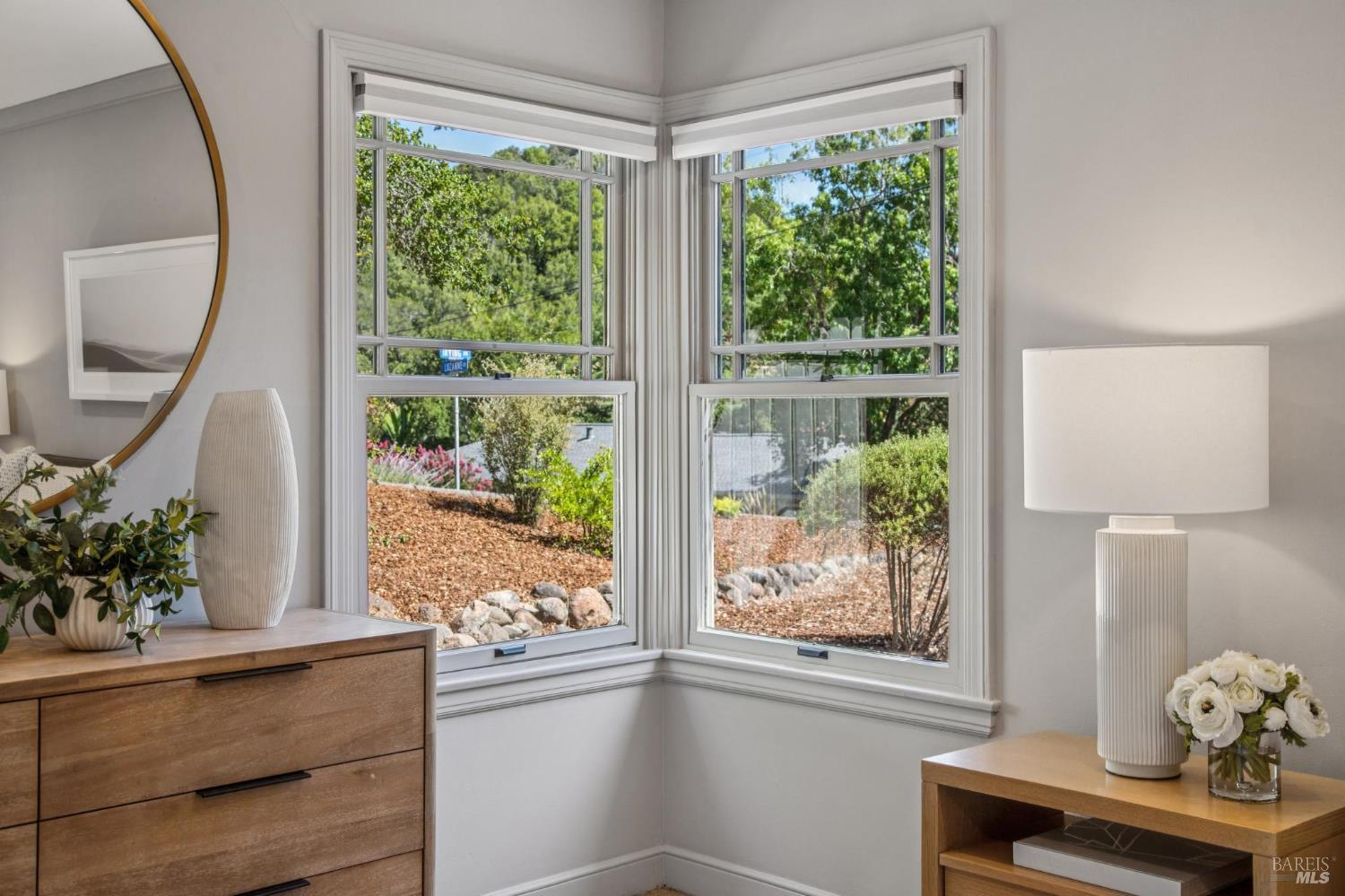 Detail Gallery Image 43 of 76 For 31 Irving Dr, San Anselmo,  CA 94960 - 4 Beds | 2 Baths