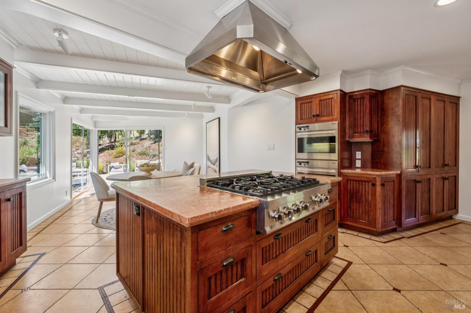 Detail Gallery Image 35 of 76 For 31 Irving Dr, San Anselmo,  CA 94960 - 4 Beds | 2 Baths