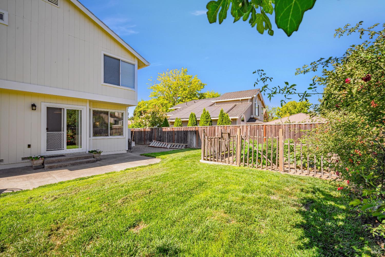 Detail Gallery Image 42 of 46 For 9616 Berkshire Way, Windsor,  CA 95492 - 3 Beds | 2/1 Baths