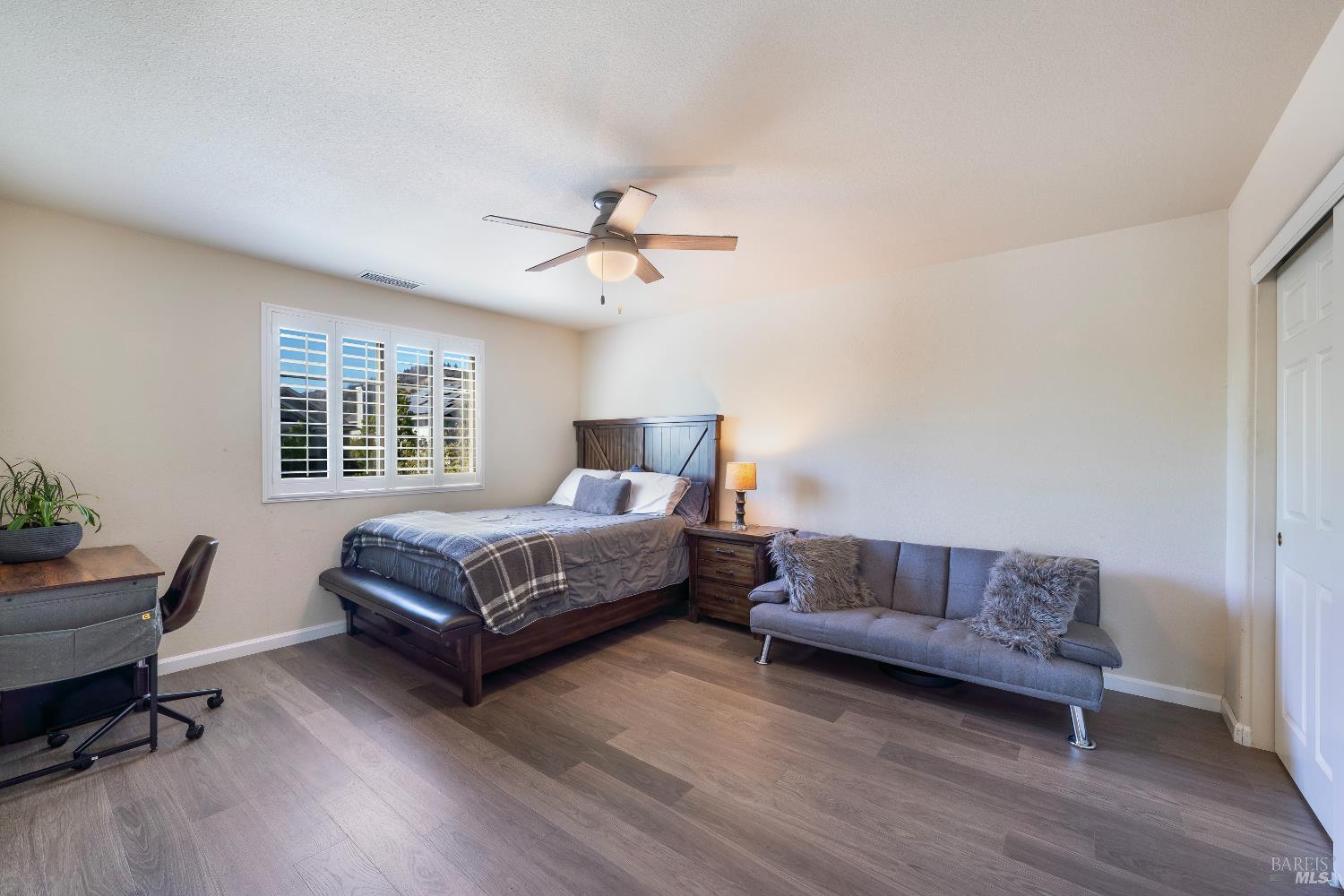 Detail Gallery Image 20 of 33 For 1416 Nighthawk Dr, Santa Rosa,  CA 95409 - 3 Beds | 2/1 Baths