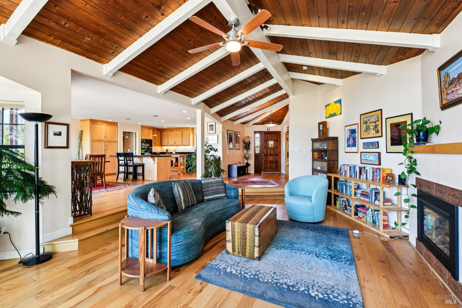 Detail Gallery Image 9 of 66 For 8621 Olive School Ln, Winters,  CA 95694 - 3 Beds | 2 Baths