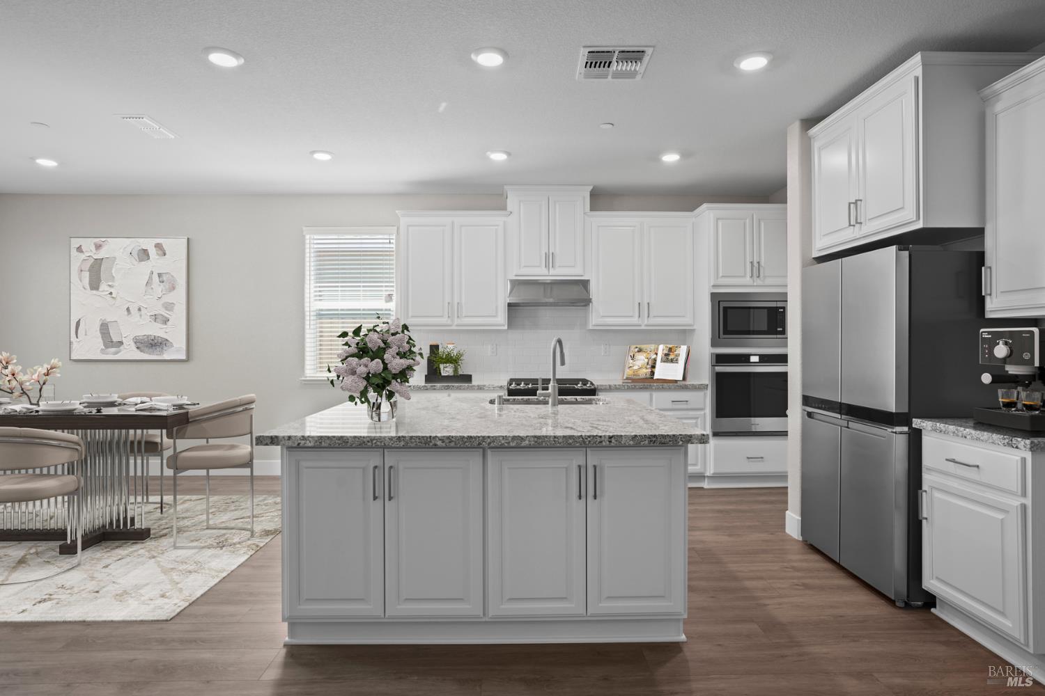 Detail Gallery Image 9 of 27 For 2176 Rustic Oak Ln, Rio Vista,  CA 94571 - 3 Beds | 2 Baths