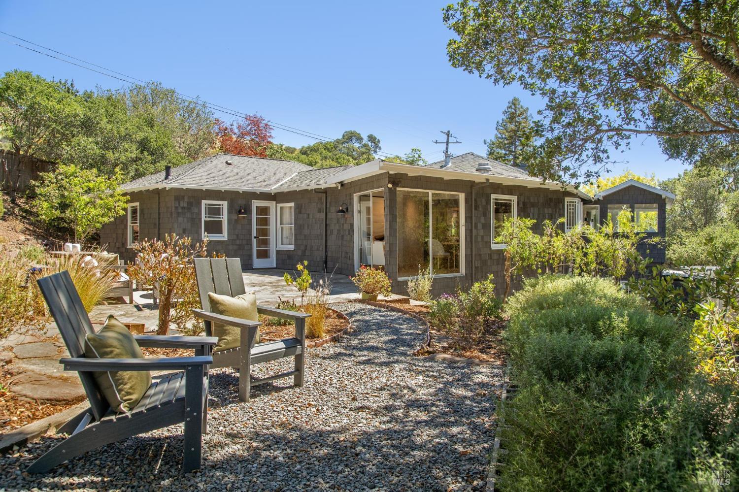 Detail Gallery Image 63 of 76 For 31 Irving Dr, San Anselmo,  CA 94960 - 4 Beds | 2 Baths