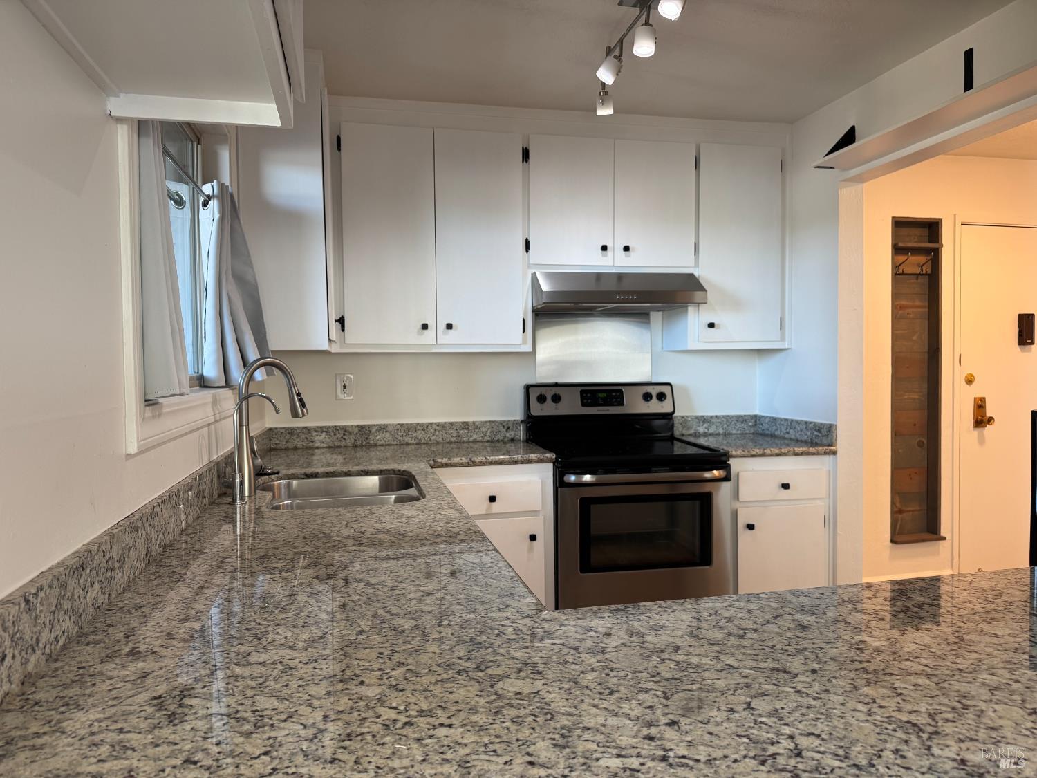 Detail Gallery Image 21 of 24 For 50 via Belardo Unkn #12,  Greenbrae,  CA 94904 - 1 Beds | 1/1 Baths