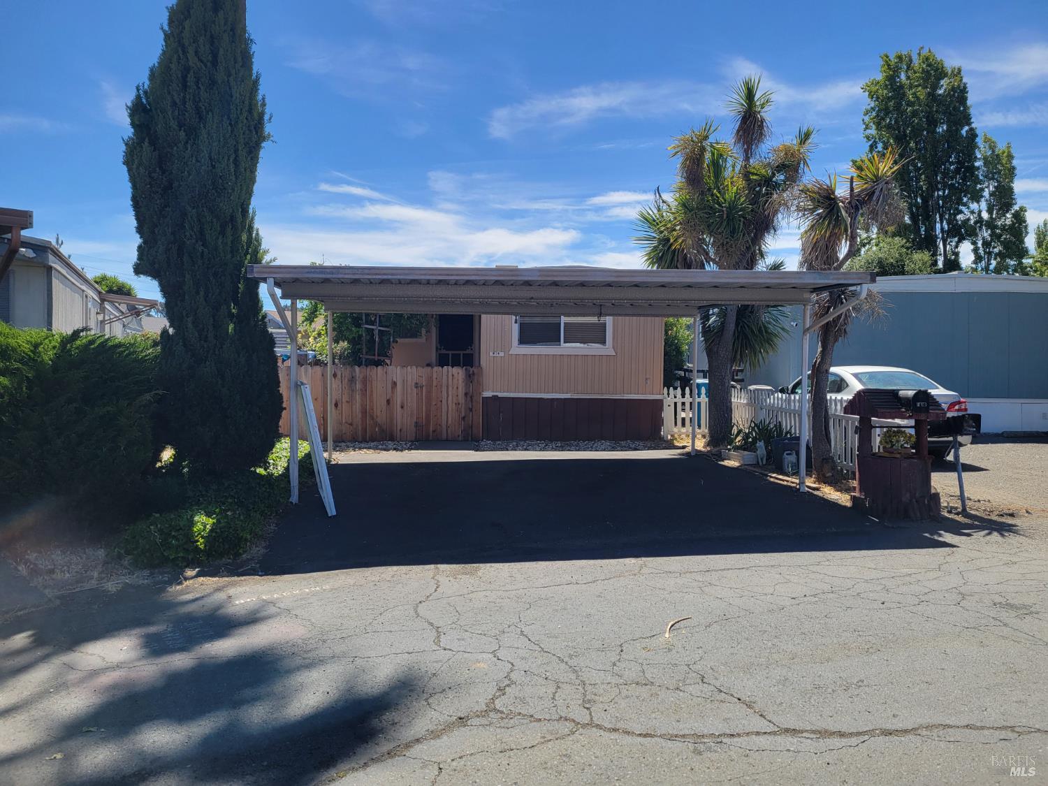 Detail Gallery Image 4 of 35 For 810 Fahey Ct, Vallejo,  CA 94590 - 3 Beds | 1 Baths