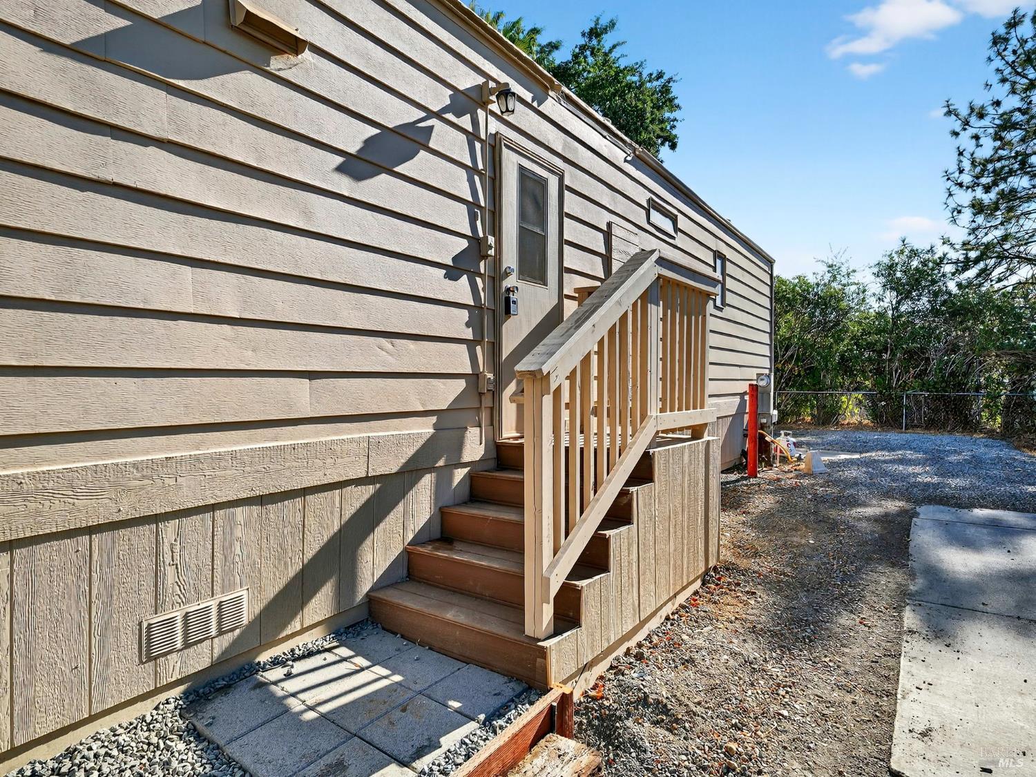 Detail Gallery Image 36 of 44 For 375 E Highway 20 Hwy 50, Upper Lake,  CA 95485 - 2 Beds | 2 Baths