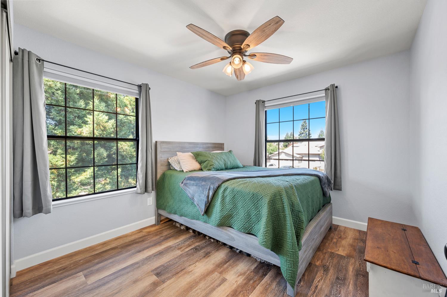 Detail Gallery Image 43 of 49 For 406 Stonecastle Way, Vacaville,  CA 95687 - 4 Beds | 2/1 Baths