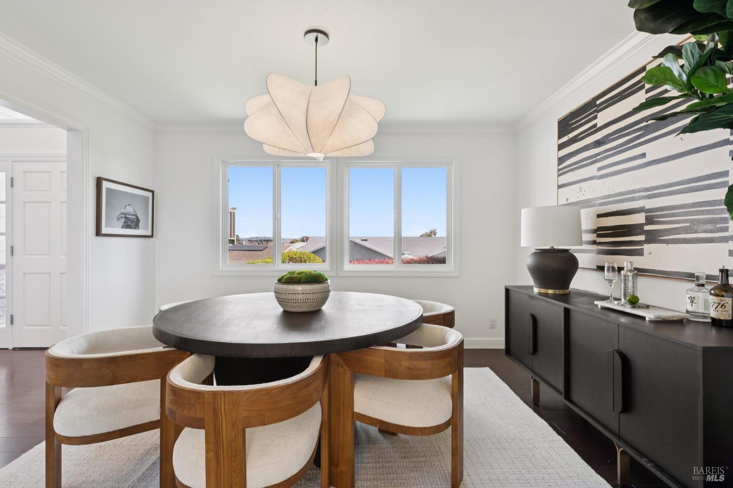 Detail Gallery Image 21 of 62 For 139 Trinidad Dr, Tiburon,  CA 94920 - 4 Beds | 2/1 Baths