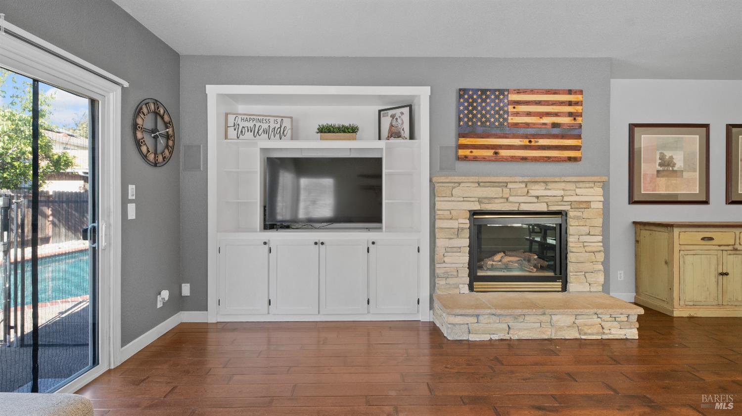 Detail Gallery Image 15 of 53 For 1300 Reeves Ct, Suisun City,  CA 94585 - 4 Beds | 2 Baths