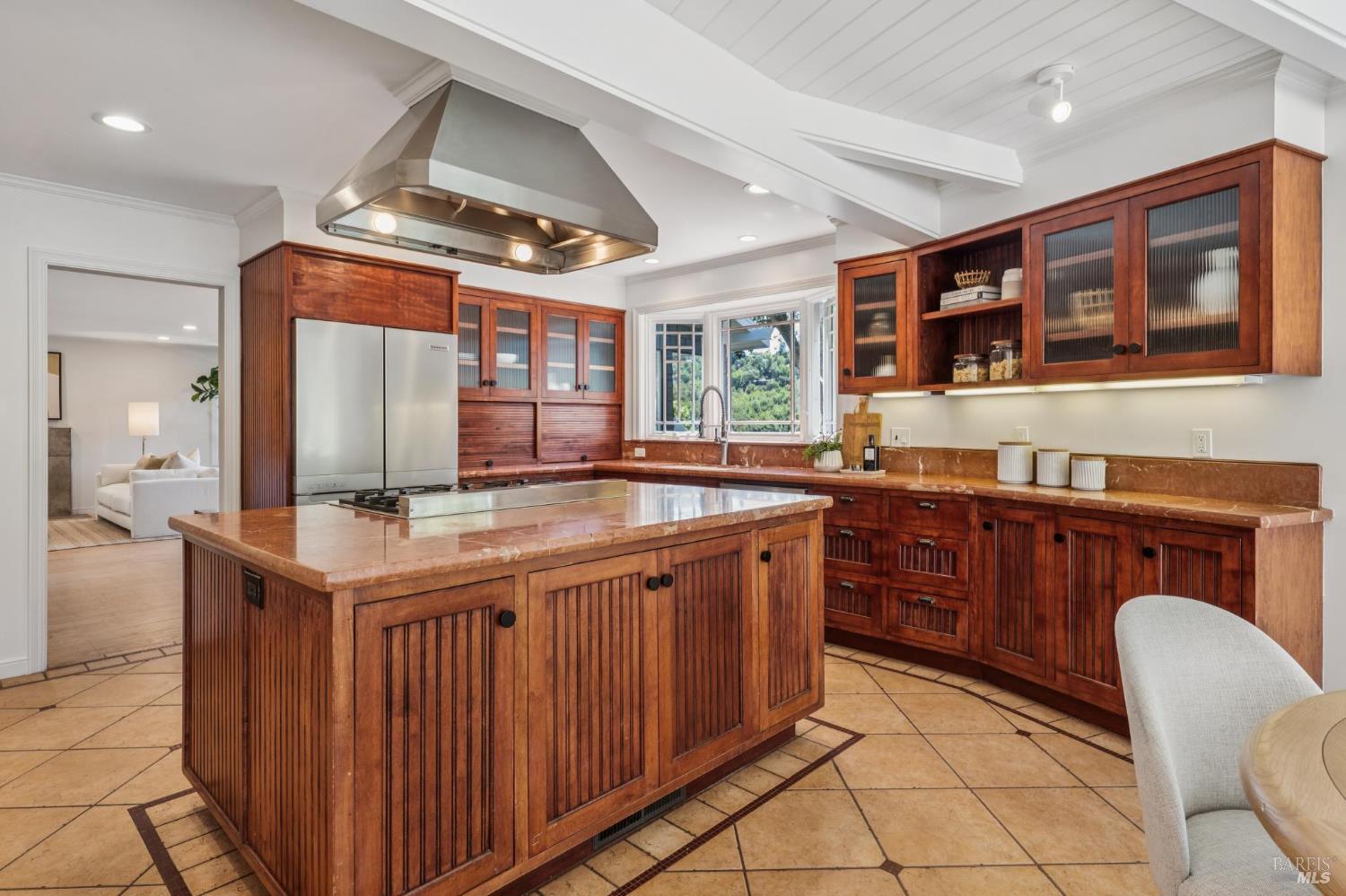 Detail Gallery Image 37 of 76 For 31 Irving Dr, San Anselmo,  CA 94960 - 4 Beds | 2 Baths