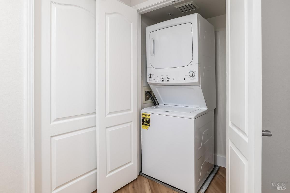 Detail Gallery Image 23 of 26 For 852 Diablo Ave #102,  Novato,  CA 94947 - 2 Beds | 2 Baths