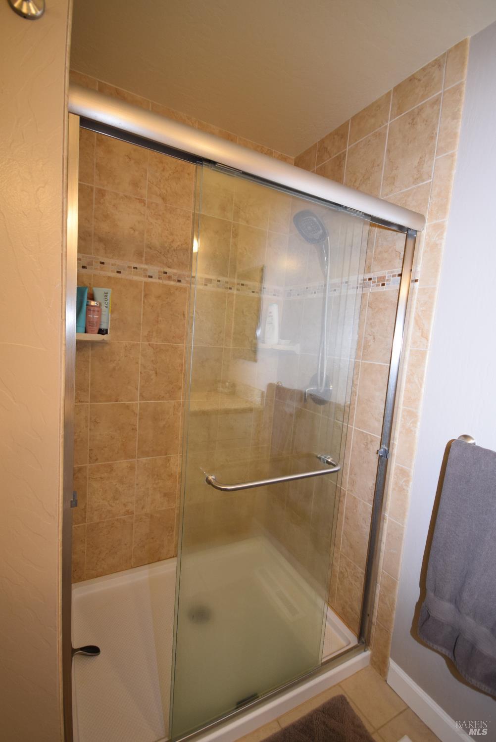 Detail Gallery Image 31 of 44 For 2014 Crinella Dr, Petaluma,  CA 94954 - 4 Beds | 2 Baths