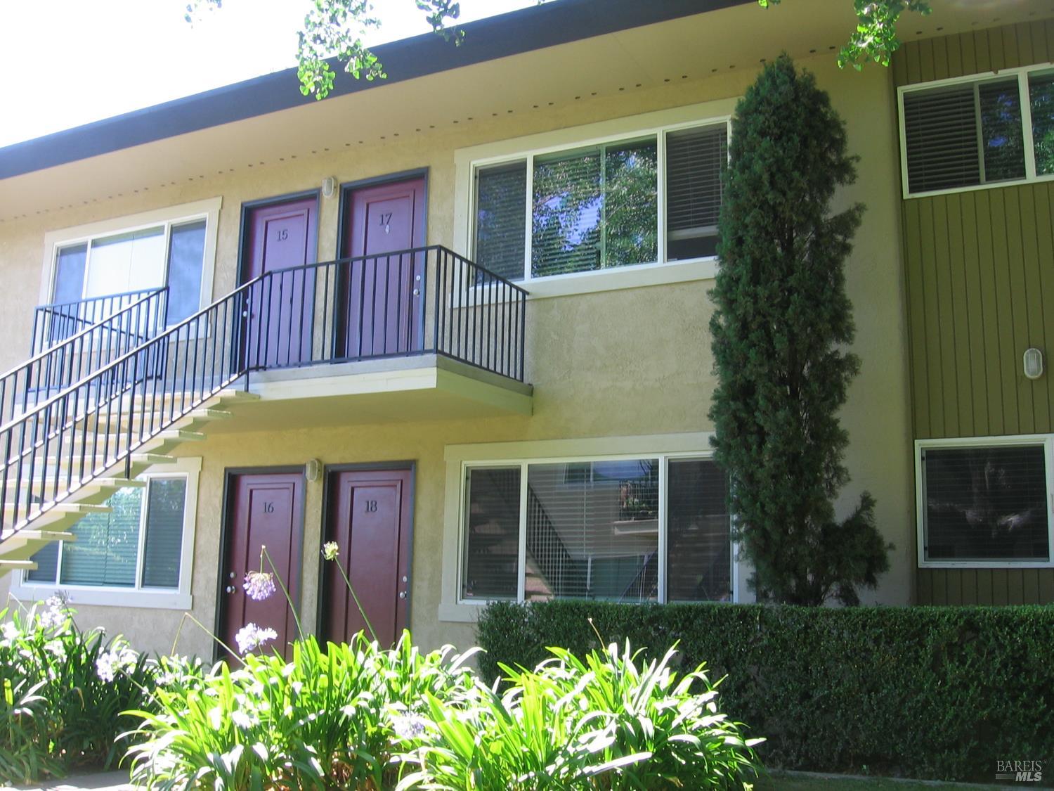 Detail Gallery Image 1 of 5 For 2060 Wilkins Ave #22,  Napa,  CA 94559 - 1 Beds | 1 Baths