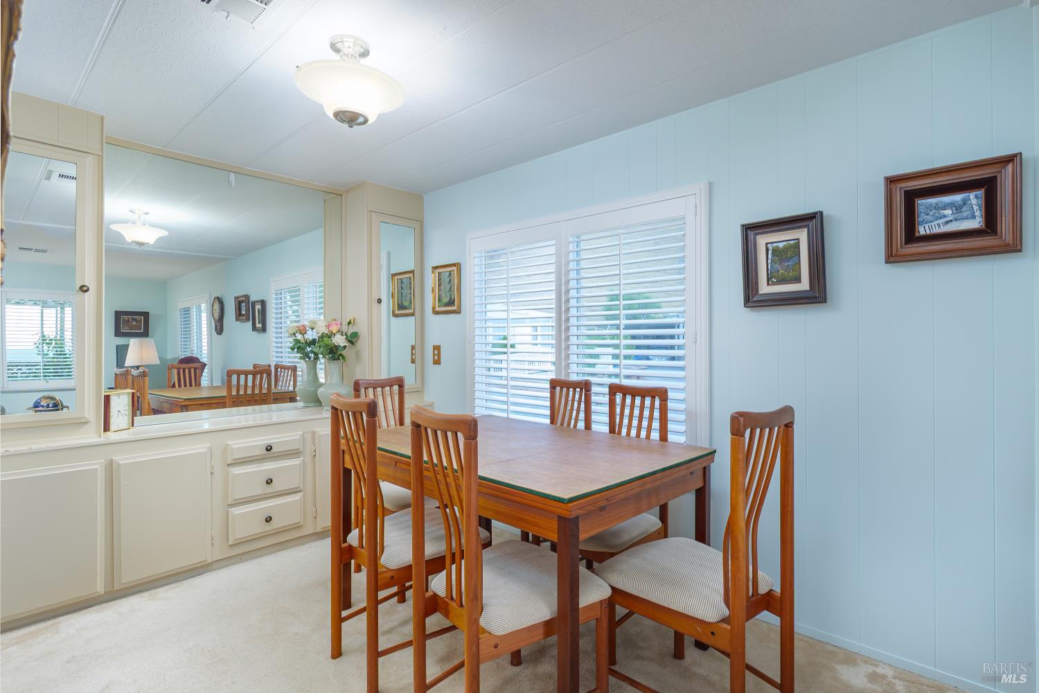 Detail Gallery Image 7 of 17 For 16 Marin Valley Dr, Novato,  CA 94949 - 2 Beds | 2 Baths