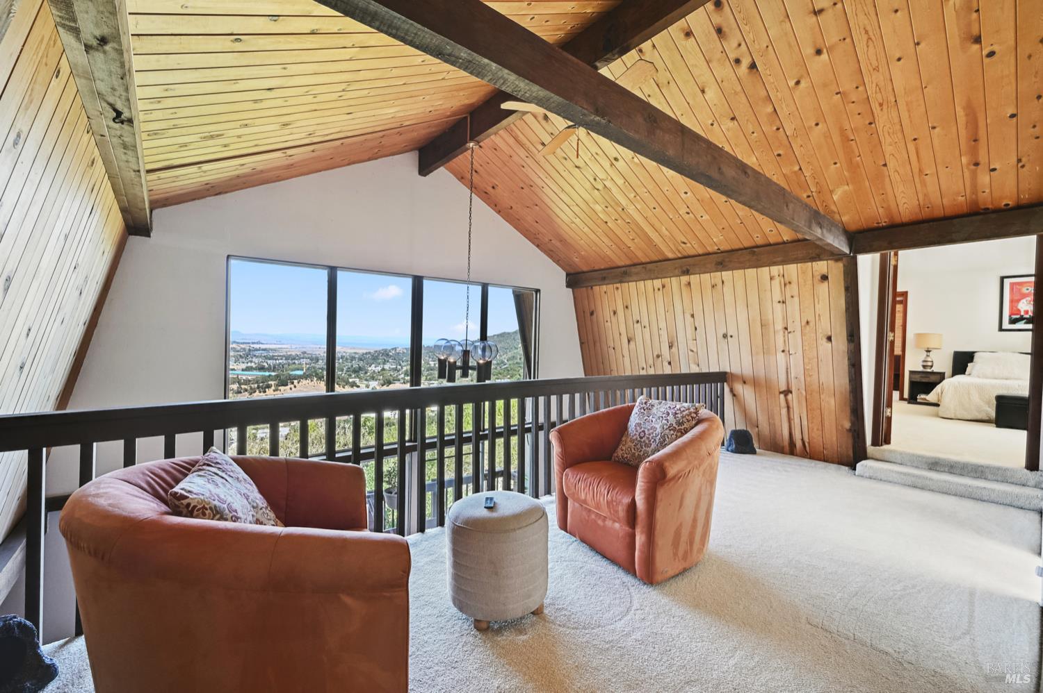 Detail Gallery Image 21 of 49 For 111 Glenside Way, San Rafael,  CA 94903 - 5 Beds | 4/1 Baths
