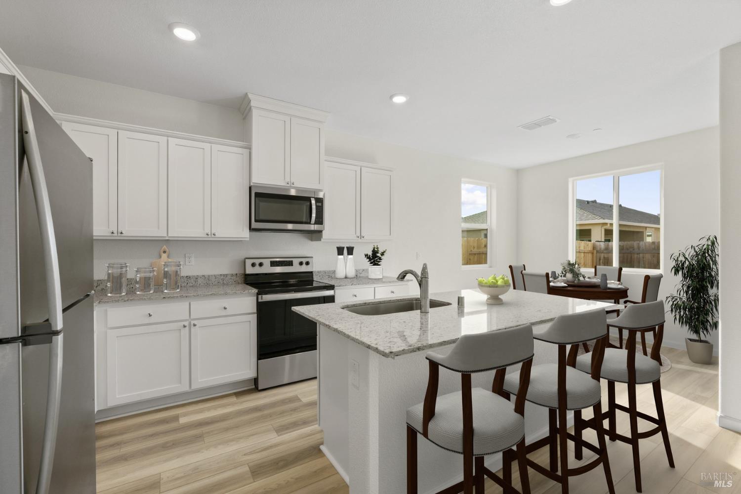 Detail Gallery Image 12 of 31 For 2271 Park Pl, Rio Vista,  CA 94571 - 2 Beds | 2 Baths