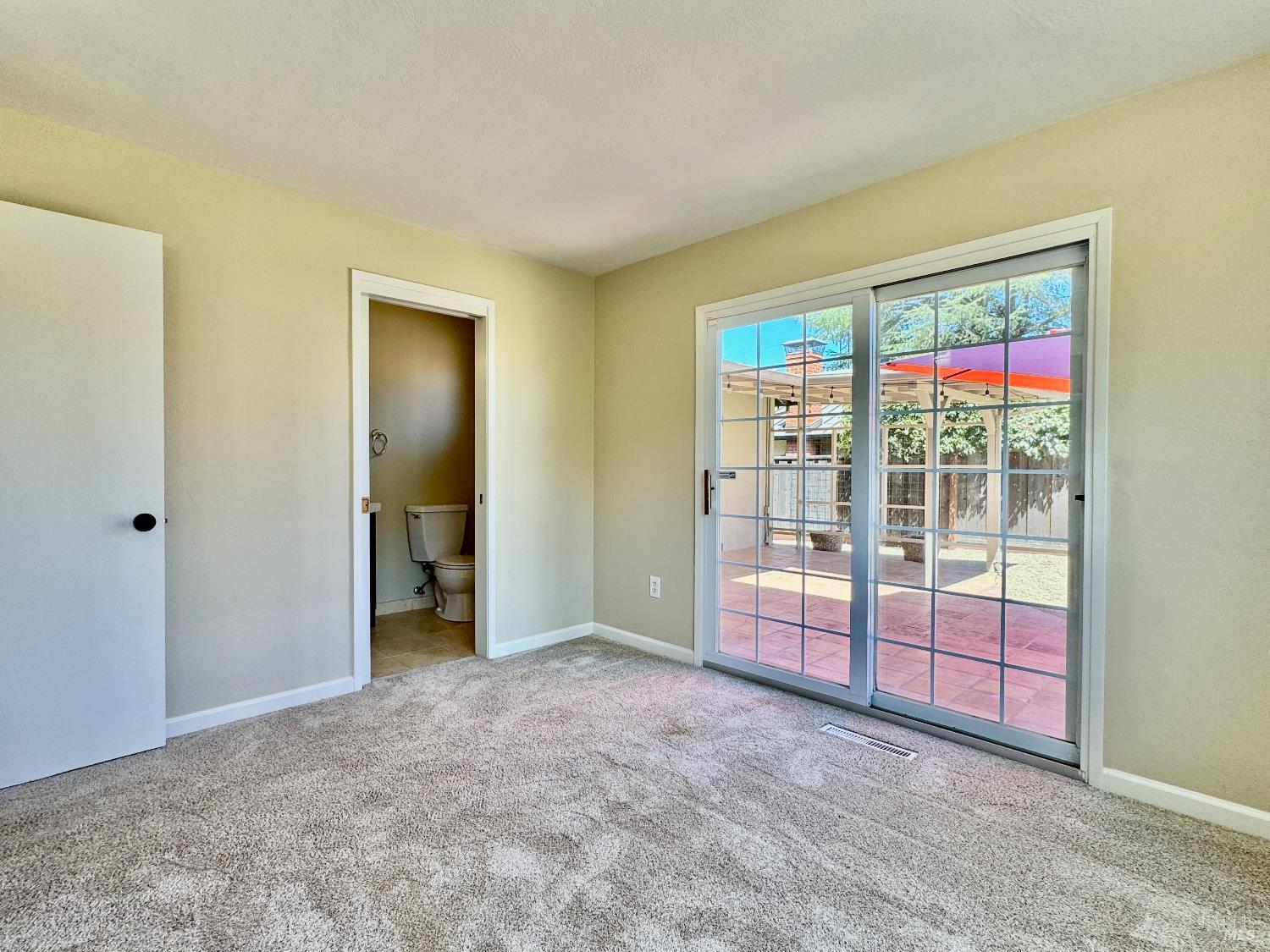 Detail Gallery Image 17 of 27 For 1971 Olive Ave, Saint Helena,  CA 94574 - 4 Beds | 3 Baths