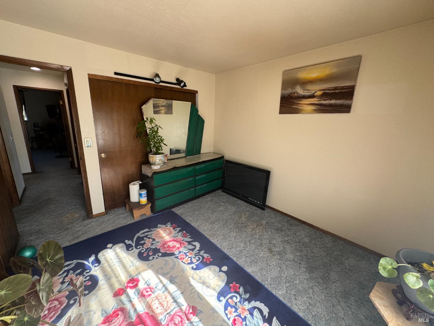 Detail Gallery Image 12 of 19 For 438 Rusty Dr, Santa Rosa,  CA 95401 - 4 Beds | 2 Baths