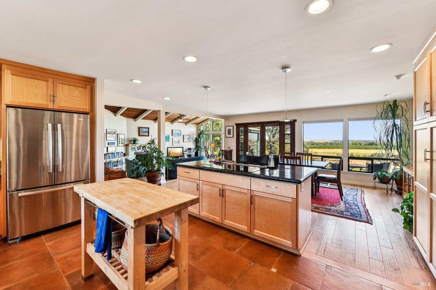 Detail Gallery Image 19 of 66 For 8621 Olive School Ln, Winters,  CA 95694 - 3 Beds | 2 Baths