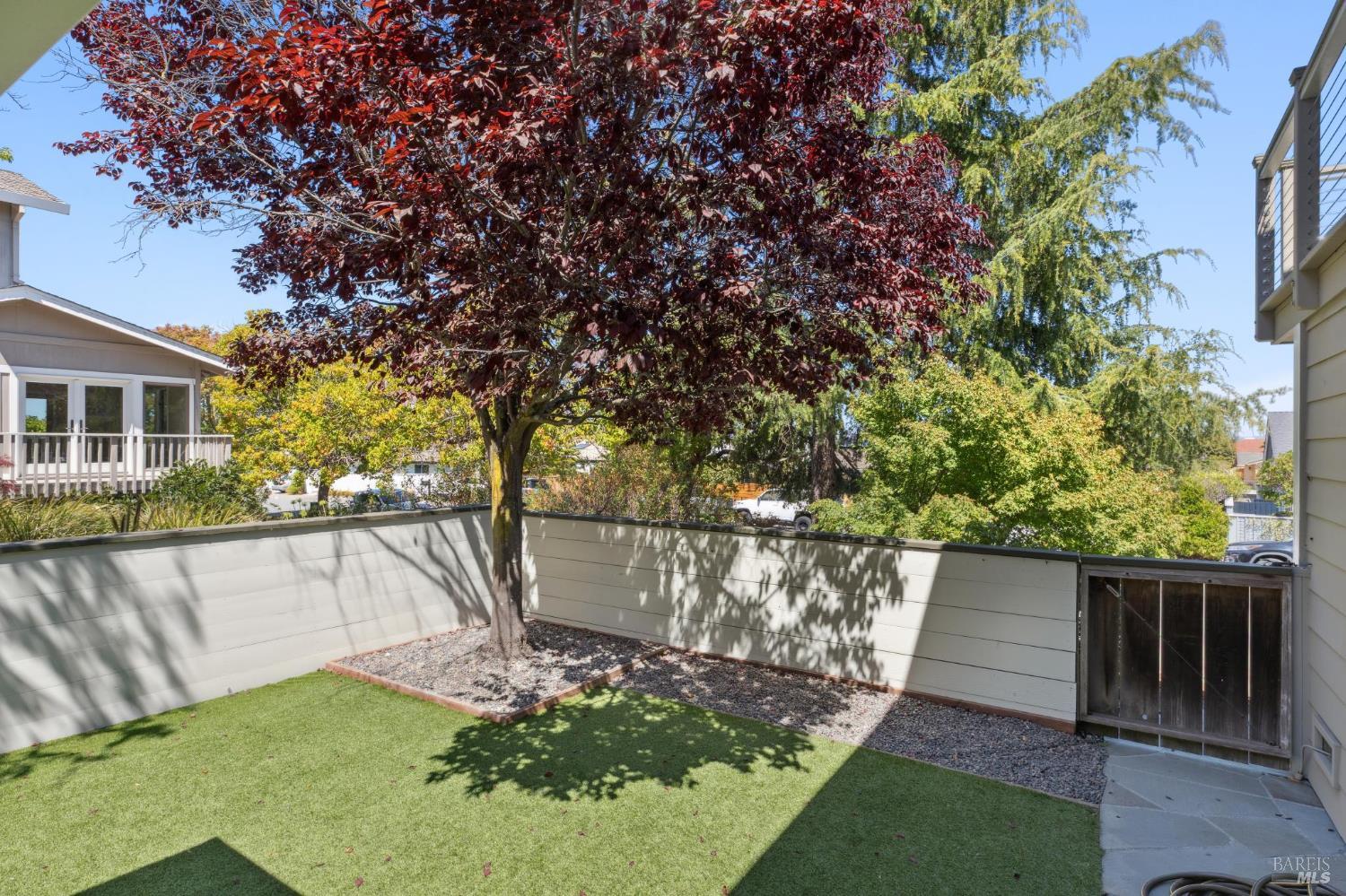 Detail Gallery Image 56 of 62 For 139 Trinidad Dr, Tiburon,  CA 94920 - 4 Beds | 2/1 Baths