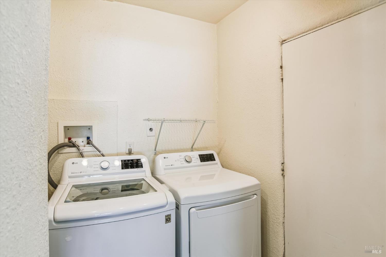 Detail Gallery Image 12 of 30 For 853 Benicia Rd, Vallejo,  CA 94591 - 2 Beds | 1 Baths