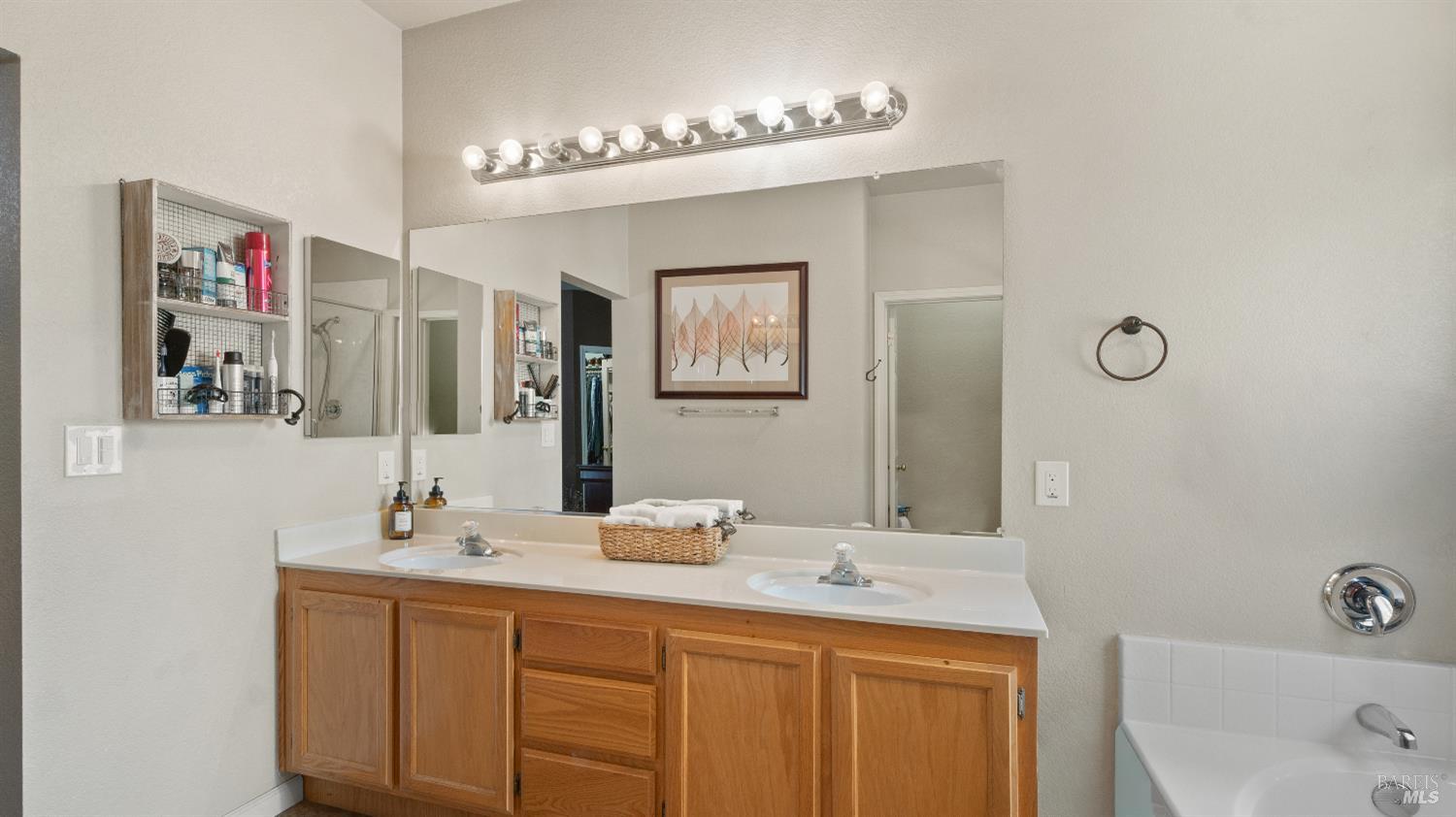 Detail Gallery Image 33 of 53 For 1300 Reeves Ct, Suisun City,  CA 94585 - 4 Beds | 2 Baths
