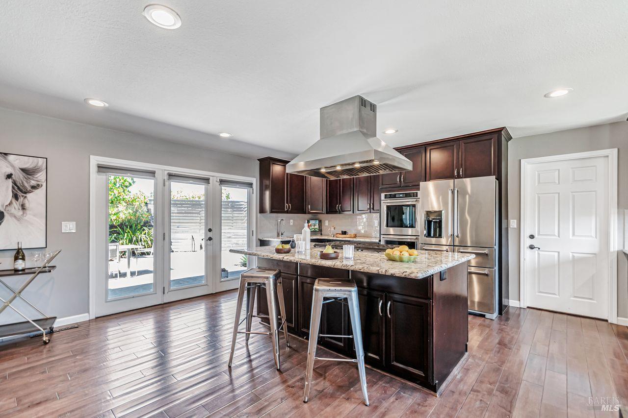 Detail Gallery Image 11 of 48 For 3641 Evergreen Rd, Santa Rosa,  CA 95405 - 4 Beds | 2 Baths