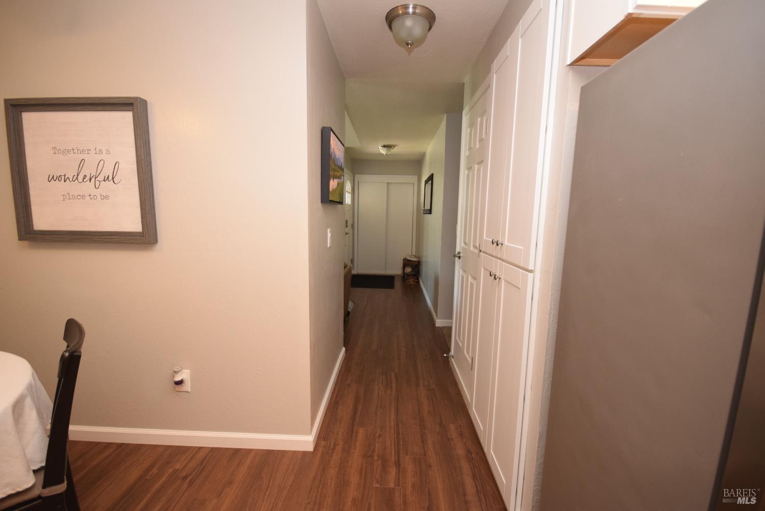 Detail Gallery Image 16 of 44 For 2014 Crinella Dr, Petaluma,  CA 94954 - 4 Beds | 2 Baths