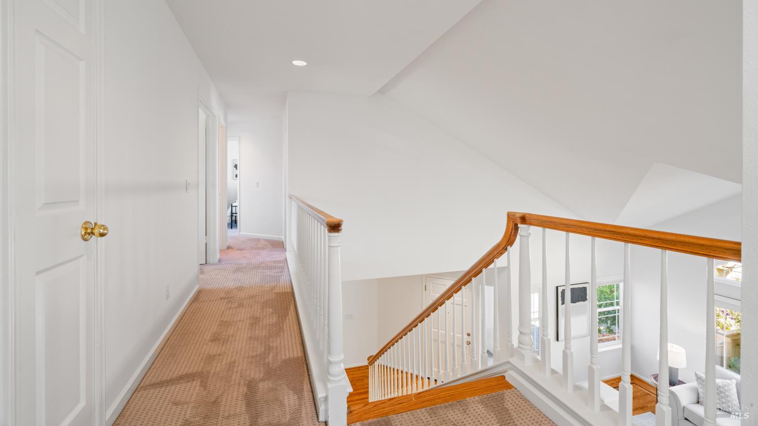 Detail Gallery Image 21 of 56 For 181 Dublin Ct, Petaluma,  CA 94952 - 4 Beds | 2/1 Baths