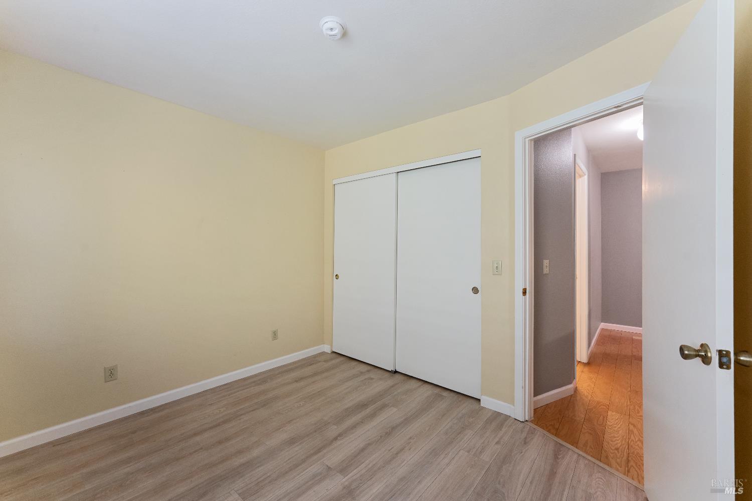 Detail Gallery Image 15 of 23 For 164 N Dutton Ave, Santa Rosa,  CA 95401 - 3 Beds | 2/1 Baths