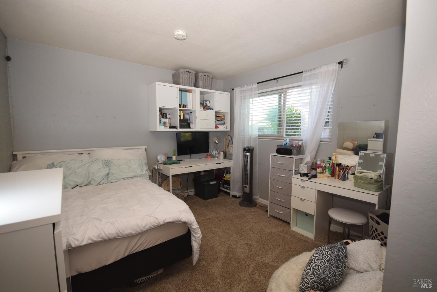 Detail Gallery Image 21 of 44 For 2014 Crinella Dr, Petaluma,  CA 94954 - 4 Beds | 2 Baths
