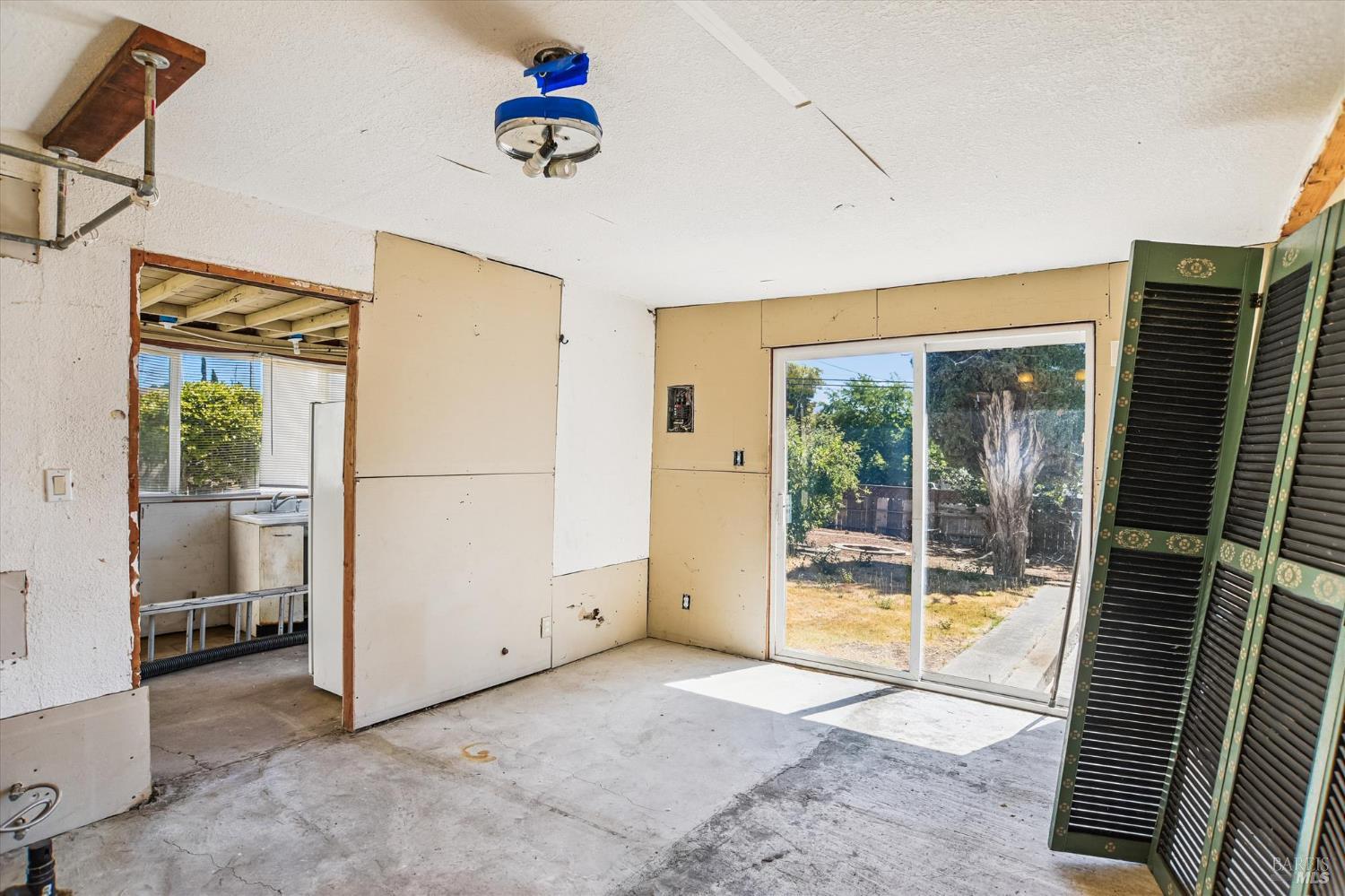 Detail Gallery Image 29 of 30 For 853 Benicia Rd, Vallejo,  CA 94591 - 2 Beds | 1 Baths