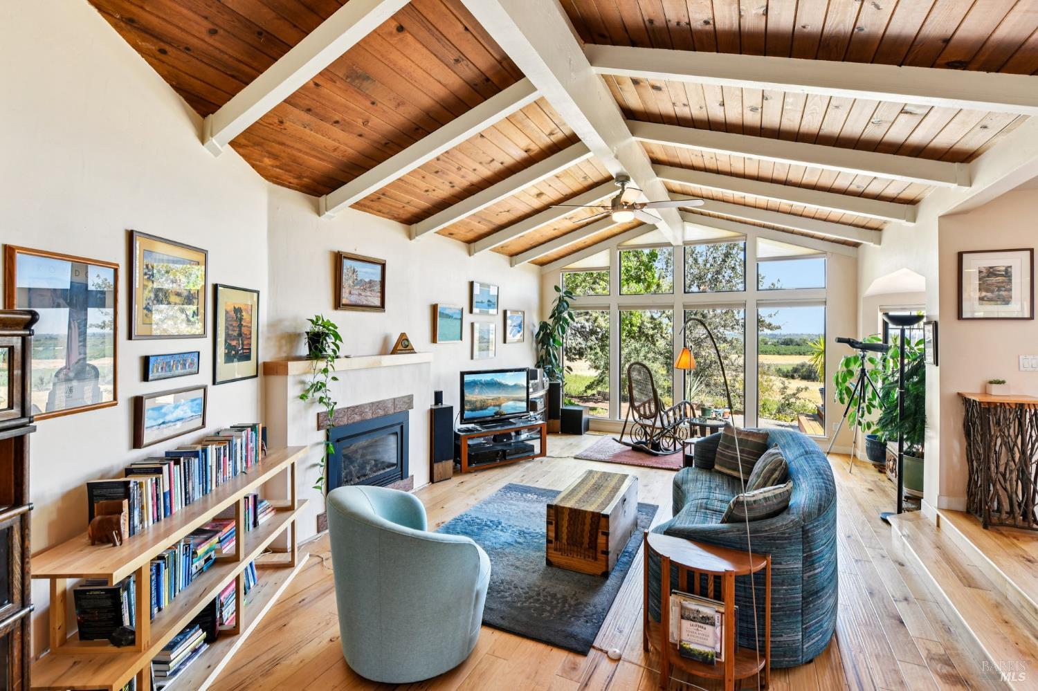 Detail Gallery Image 8 of 66 For 8621 Olive School Ln, Winters,  CA 95694 - 3 Beds | 2 Baths